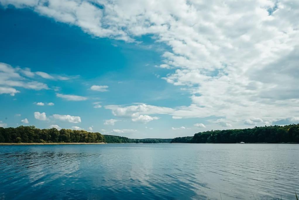 Ferienzimmer Direkt Am See Priepert Exteriér fotografie