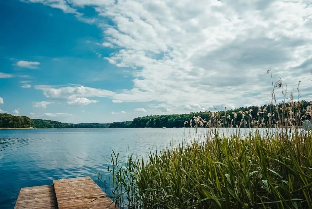 Ferienzimmer Direkt Am See Priepert Exteriér fotografie